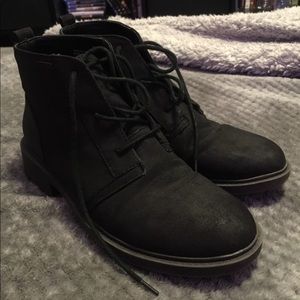 Black cathy jean boots